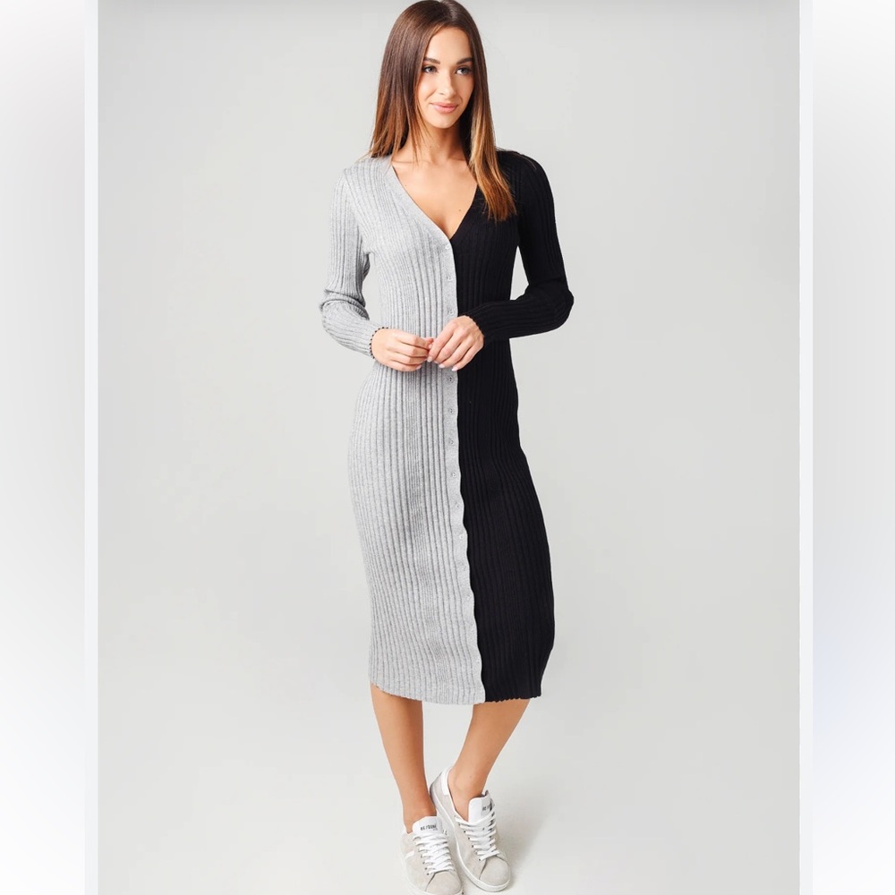 EUC 525 Grey/Black Ribbed Button Down Maxi